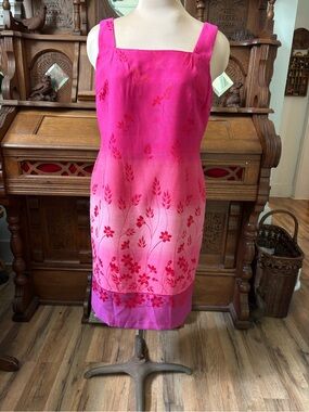 Retro 90s Miss Scarlet Floral Dress